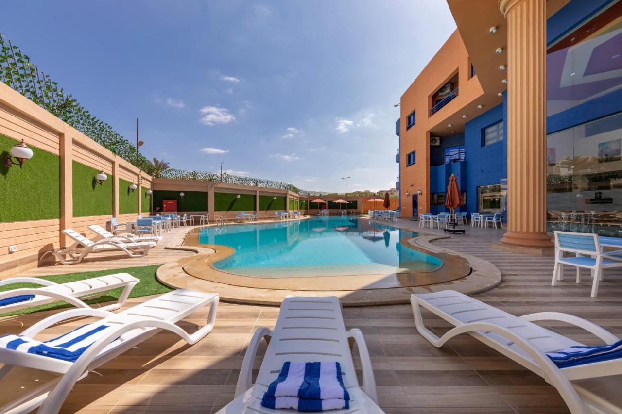 Royal Day Plaza Hotel 6th of October City Exterior foto